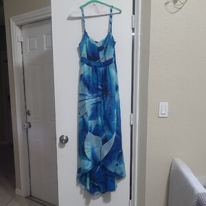 White House Black Market Aqua Blue Floral Sleeveless Hi-Low Maxi Dress